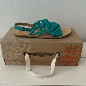 Anthropologie Latigo Ophelia Woven Turquoise Sandals. Size 6. New in Box.